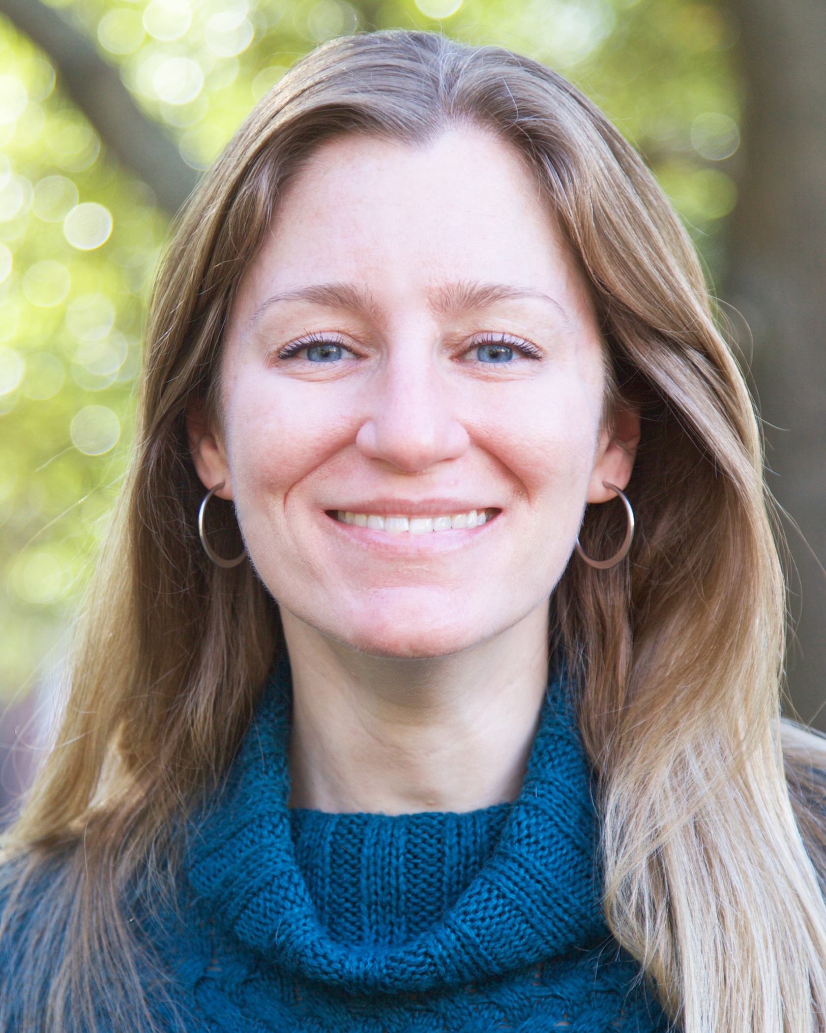 Véronique Bélisle serves as an Associate Professor of Anthropology and as the Director of International Education at Millsaps College.